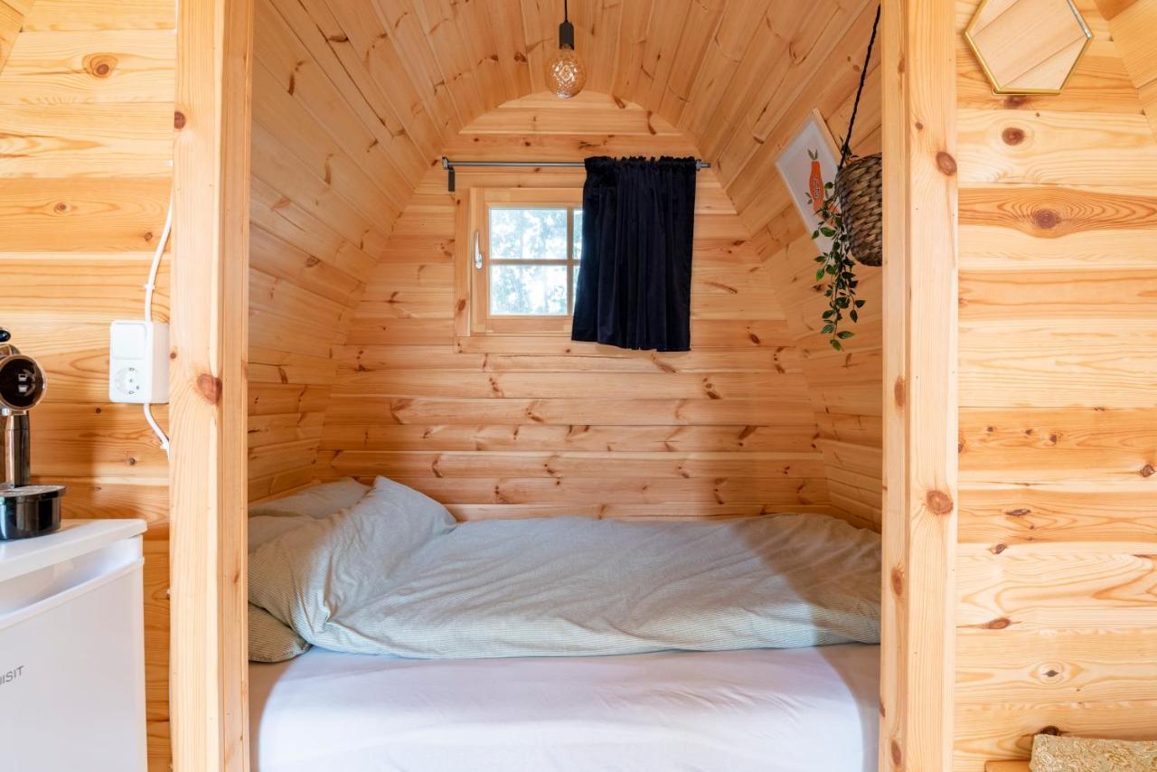 Tiny Camping Pod Warmond Exteriör bild